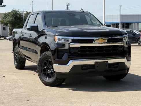 Certified 2023 Chevrolet Silverado 1500 LT AWD/4WD image 3