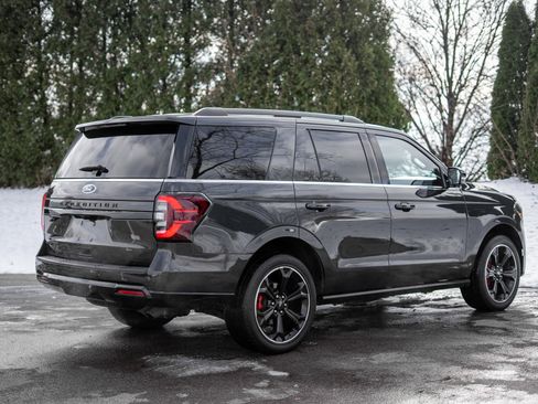 Certified 2022 Ford Expedition Limited image 5