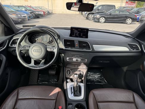 Used 2018 Audi Q3 2.0T Premium Plus w/ Premium Plus Package AWD/4WD image 9