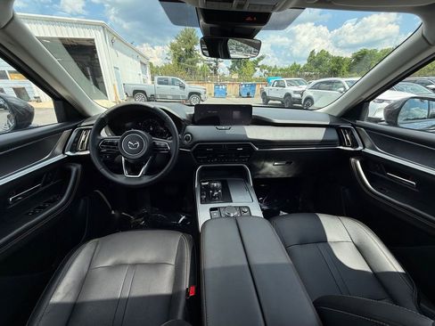 Used 2024 MAZDA CX-90 Plug-In Hybrid w/ Preferred AWD/4WD image 29