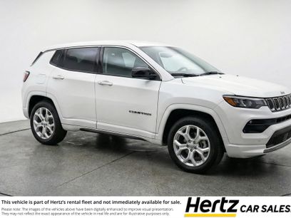 Used 2025 Jeep Compass Latitude