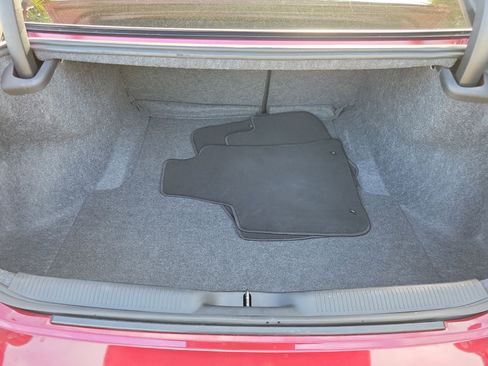 Used 2022 Dodge Charger R/T image 8