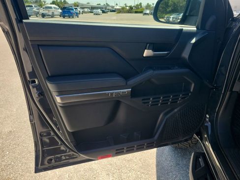 New 2025 Toyota Tacoma TRD Sport image 40