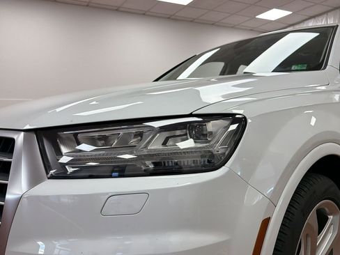 Used 2019 Audi Q7 3.0T Prestige image 11