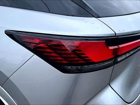 Used 2024 Lexus RX 350 Premium Plus w/ Convenience Package FWD image 19
