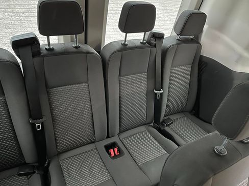 Used 2025 Ford Transit 350 XLT image 19