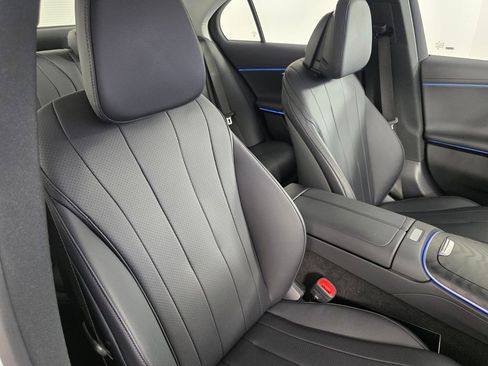 Certified 2025 Mercedes-Benz E 350 Sedan image 29