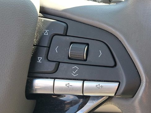 Used 2020 Cadillac XT6 Premium Luxury FWD image 23