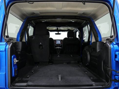 Used 2021 Jeep Wrangler Unlimited Rubicon w/ Xtreme Recon 35" Tire Package image 29