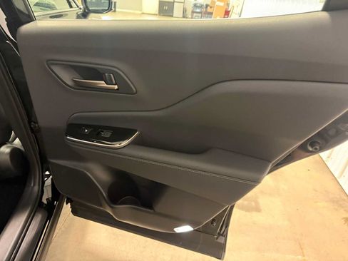 Certified 2026 Toyota Crown AWD/4WD image 26