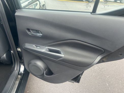 Certified 2023 Nissan Kicks SV w/ Interior Electronics Package image 17