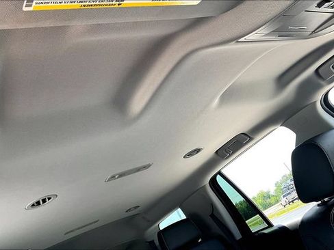 Used 2020 Chevrolet Tahoe LT RWD image 28