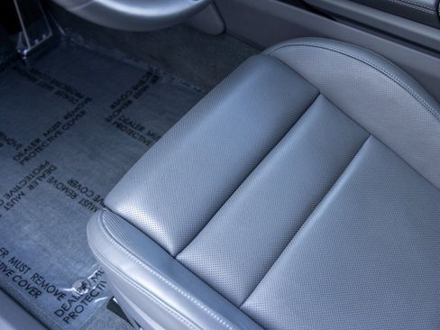 Used 2025 Porsche Taycan 4S image 30