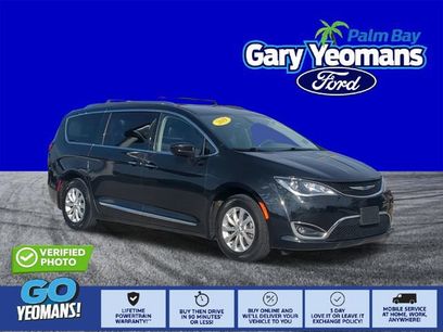 Used 2019 Chrysler Pacifica Touring-L