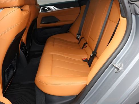 Used 2023 BMW i4 eDrive35 image 11