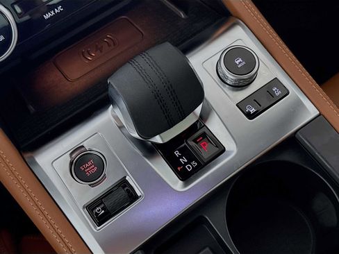 New 2026 Jaguar F-PACE R-Dynamic S image 18