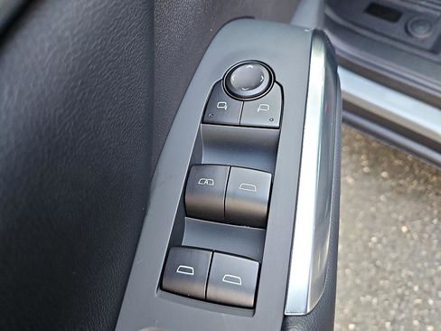 New 2026 Chevrolet Traverse LT image 15