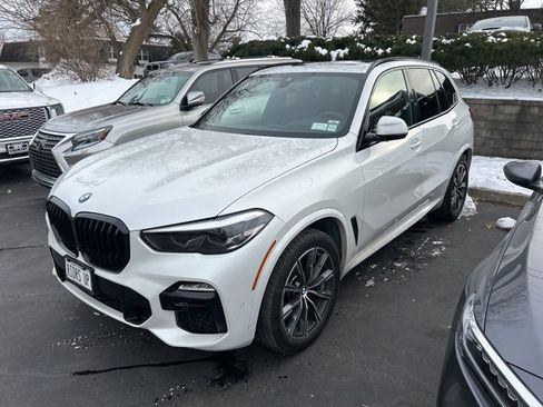 Used 2019 BMW X5 xDrive40i w/ M Sport Package image 1
