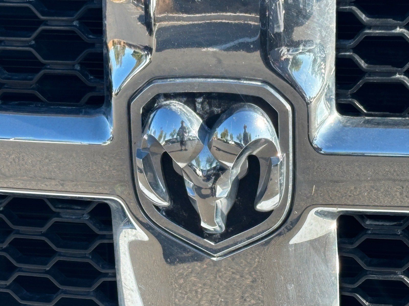 Used 2021 RAM 1500 Classic SLT RWD image 9