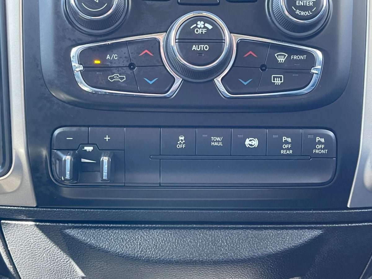 Used 2017 RAM 2500 Big Horn AWD/4WD image 19