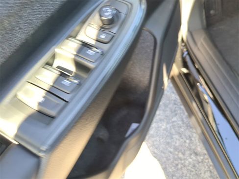 New 2026 Subaru Outback Limited image 17