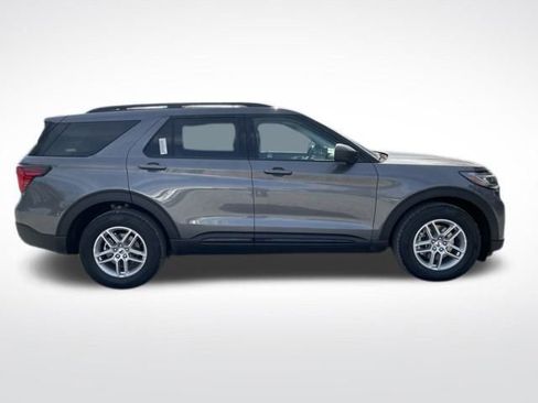 New 2026 Ford Explorer Active w/ Active Comfort Package image 6