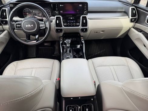 Used 2022 Kia Sorento SX image 15