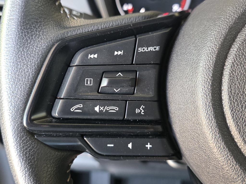 Used 2025 Subaru Forester Premium AWD/4WD image 20