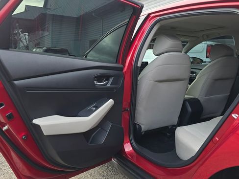 Used 2024 Honda Accord EX image 19