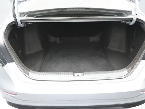 Used 2023 Honda Accord EX image 32
