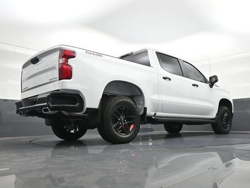 Used 2025 Chevrolet Silverado 1500 Custom Trail Boss AWD/4WD image 27