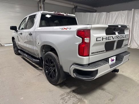 Used 2022 Chevrolet Silverado 1500 Custom w/ Rally Edition AWD/4WD image 5