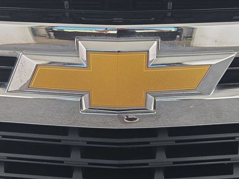 Used 2022 Chevrolet Silverado 1500 LT AWD/4WD image 35