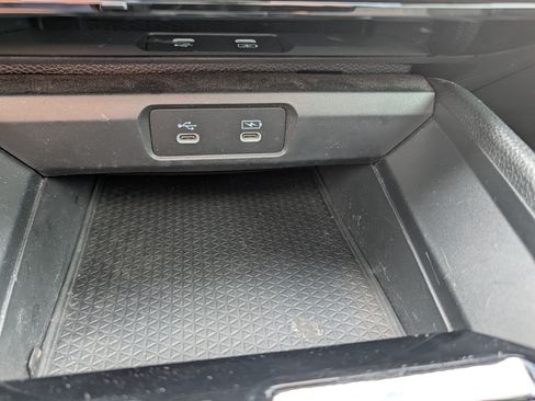 Used 2024 Honda Accord Sport image 32
