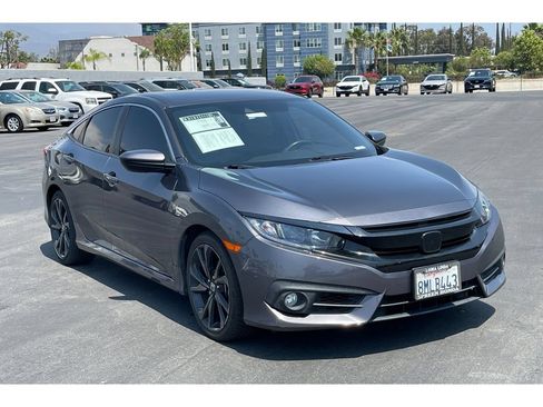 Used 2019 Honda Civic Sport image 8