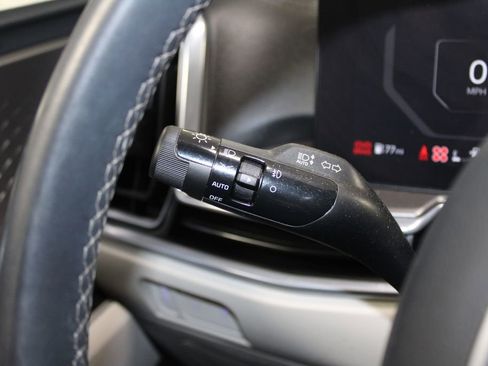 Used 2024 Kia Sorento SX image 40