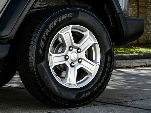 Used 2020 Jeep Wrangler Unlimited Sport S image 65