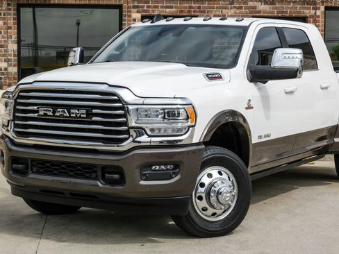 Used 2023 RAM 3500 Limited AWD/4WD image 12