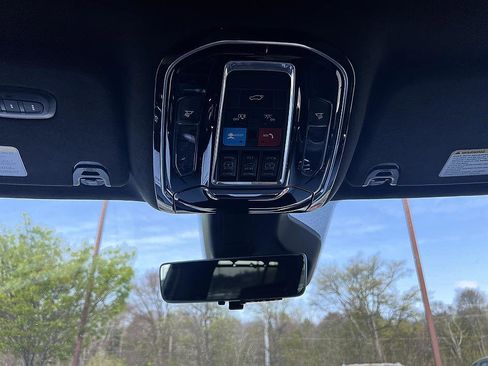 Used 2024 Jeep Grand Wagoneer L Series II w/ Quick Order Packagew 28T image 28