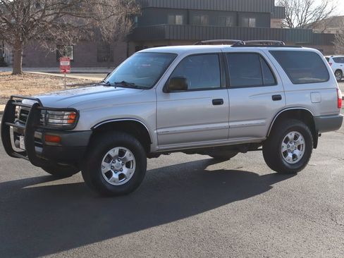 Used 1998 Toyota 4Runner 4WD image 10