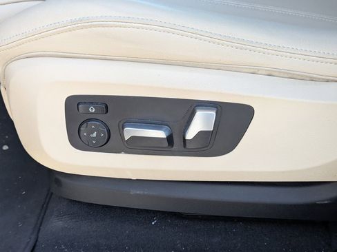 Used 2020 BMW X5 xDrive40i AWD/4WD image 25
