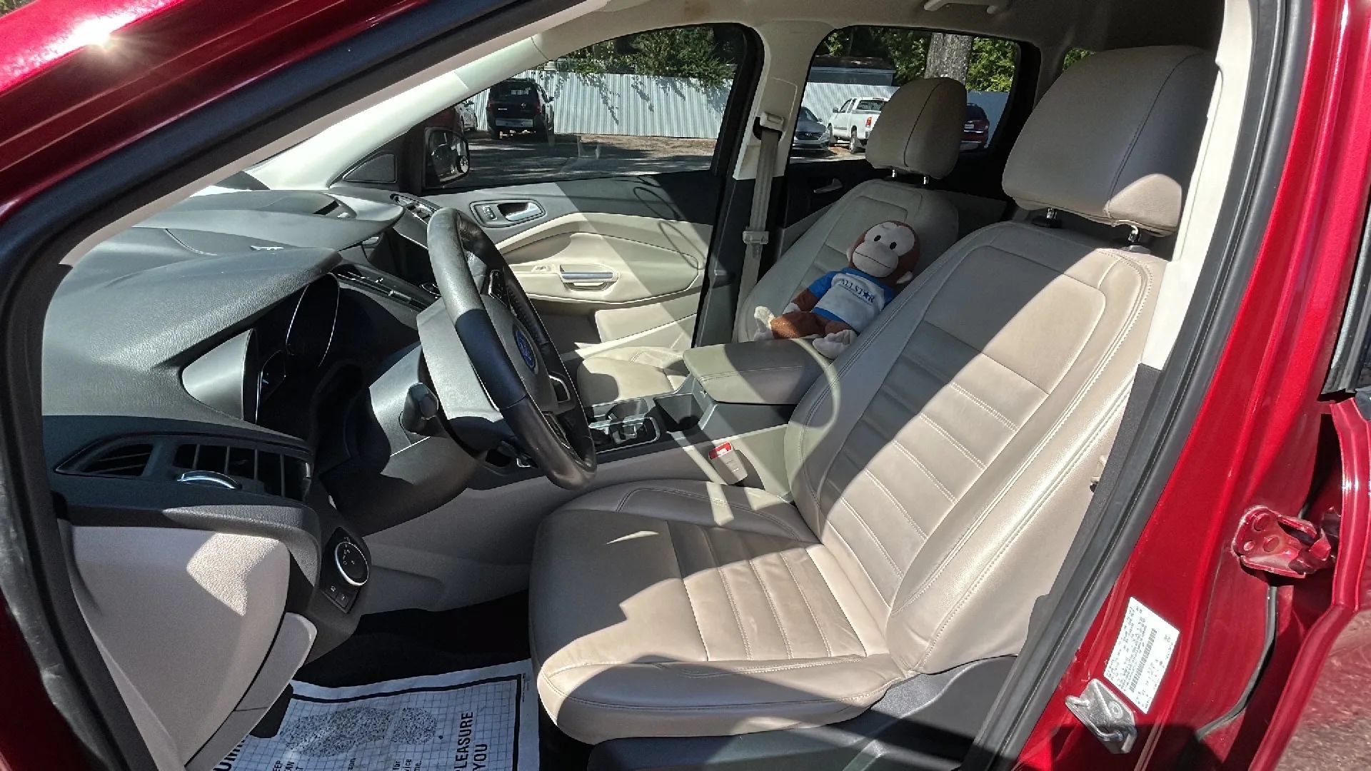 Used 2017 Ford Escape Titanium FWD image 22