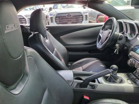 Used 2012 Chevrolet Camaro SS w/ RS Package image 17