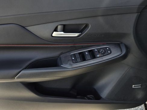 New 2026 Nissan Sentra SR w/ SR Premium Package FWD image 17