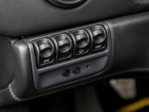 Used 2001 Ferrari 360 Spider RWD image 27