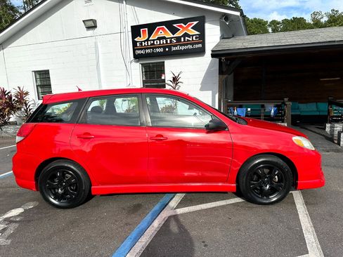 Used 2004 Toyota Matrix image 19