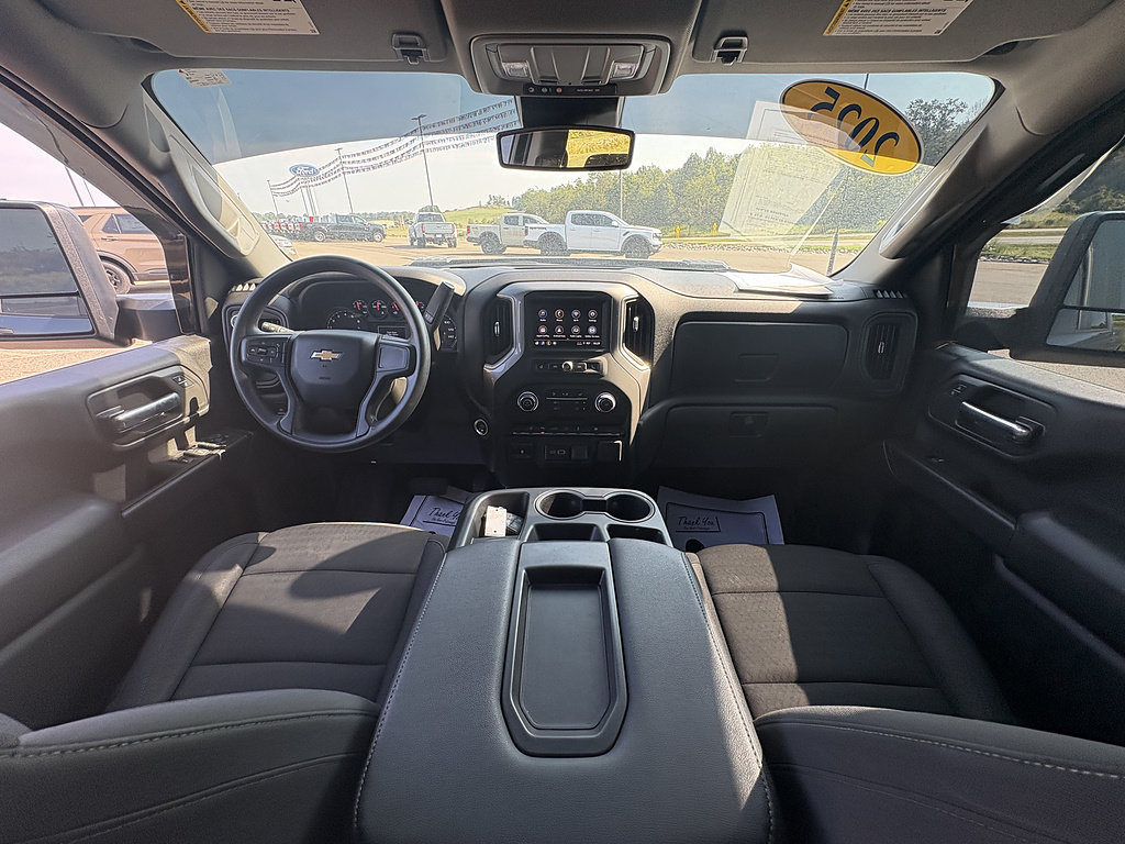 Used 2025 Chevrolet Silverado 2500 Custom w/ Custom Value Package AWD/4WD image 19