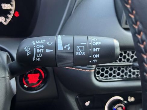 Used 2025 Honda HR-V Sport image 21