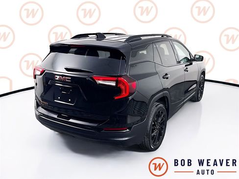 Used 2023 GMC Terrain SLT w/ Elevation Edition AWD/4WD image 8