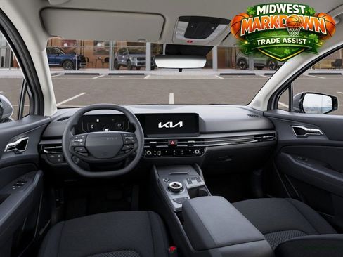 New 2026 Kia Sportage S image 14